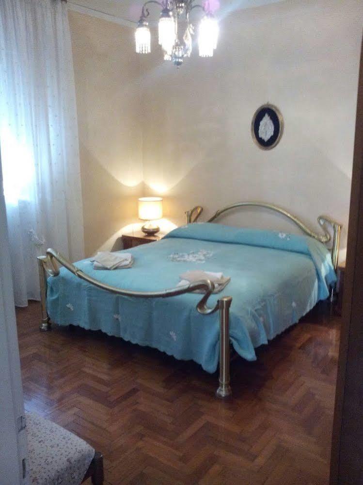 피아촐라 술 브렌타 Casa Emanuela B&B 외부 사진