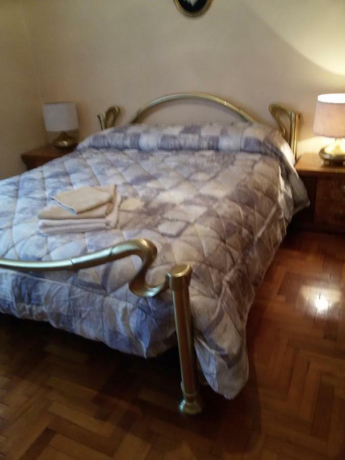 피아촐라 술 브렌타 Casa Emanuela B&B 외부 사진